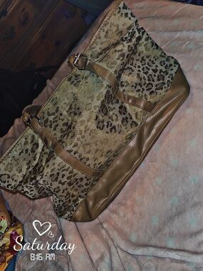 Leopard Print Brown Women's Weekender Bag